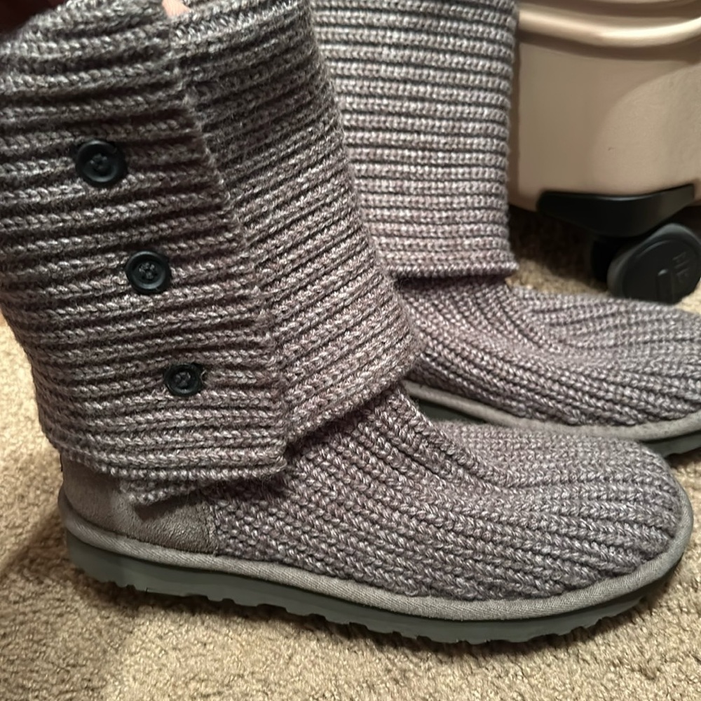 Women’s size 9 Ugg boots
